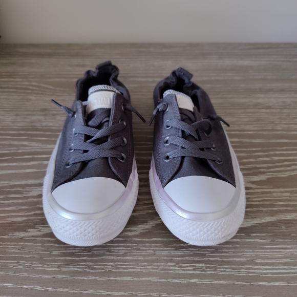 Grey Converse - Picture 2 of 4